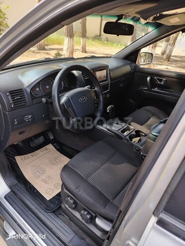 Kia Sorento-8