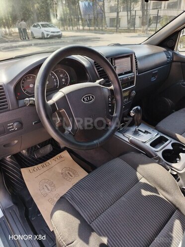 Kia Sorento-14