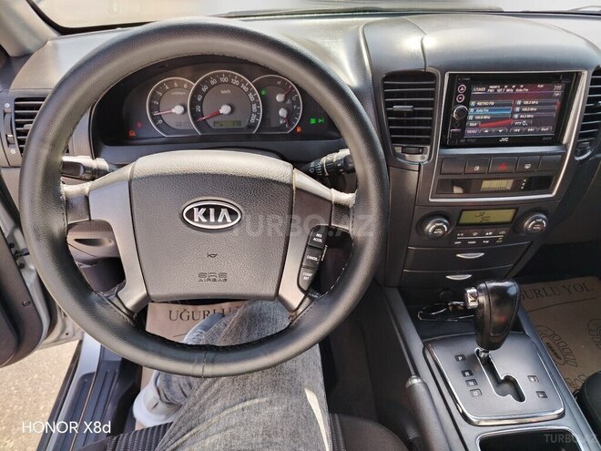 Kia Sorento-16