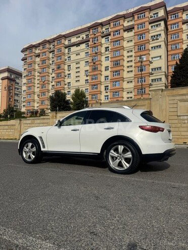 Infiniti FX35-4