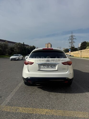 Infiniti FX35-7