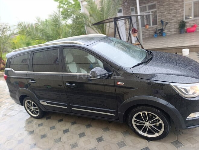 Baic M60-5