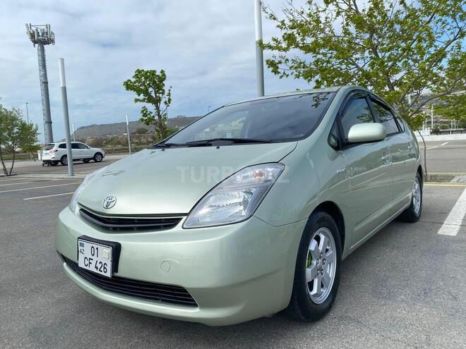 Toyota Prius-13