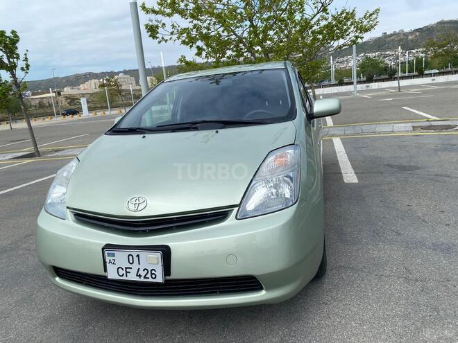 Toyota Prius-18