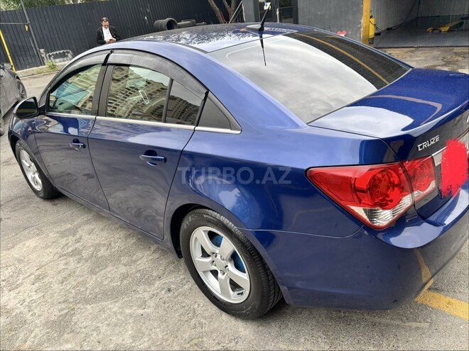 Chevrolet Cruze-4
