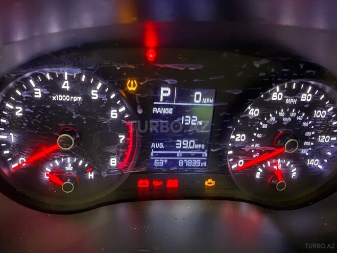 Kia Rio-5