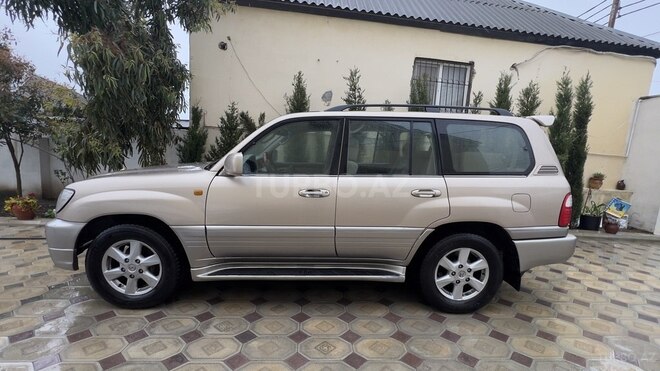 Toyota Land Cruiser-4