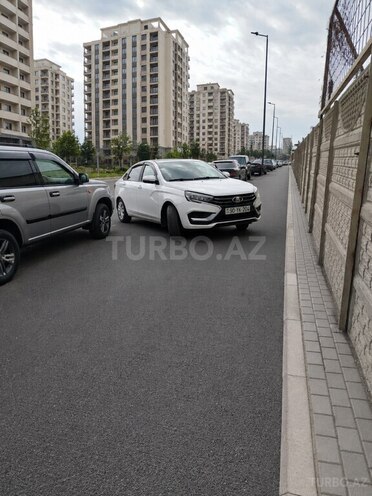 LADA (VAZ) Vesta-13