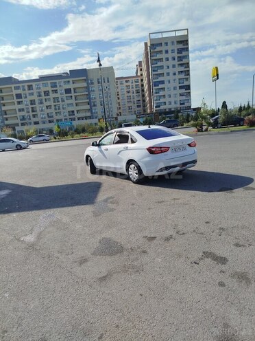 LADA (VAZ) Vesta-11