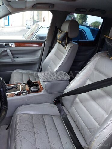 Volkswagen Touareg-9