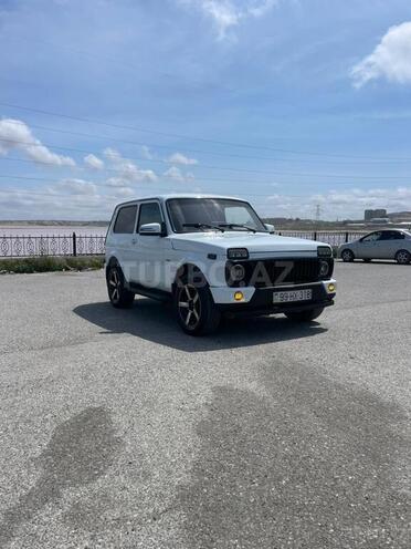 LADA (VAZ) Niva-6