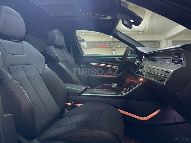 Audi A6-13