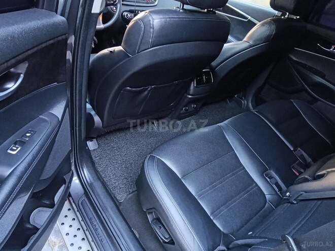 Kia Sorento-14