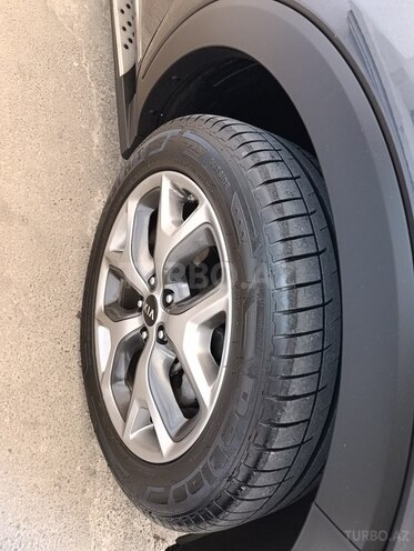 Kia Sorento-9