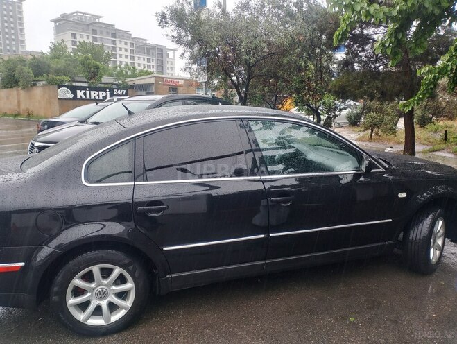 Volkswagen Passat-10