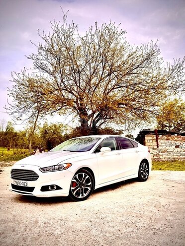 Ford Fusion (North America)-20