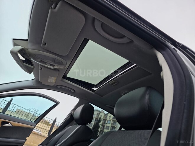 Mercedes E 220-15