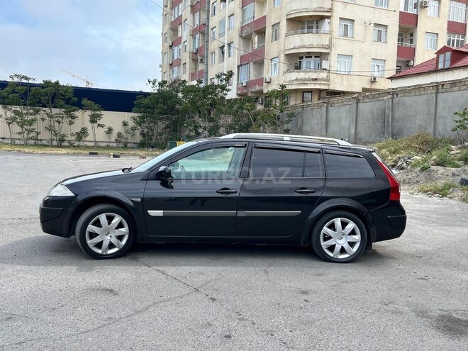 Renault Megane-6