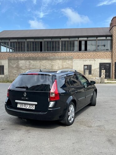 Renault Megane-10
