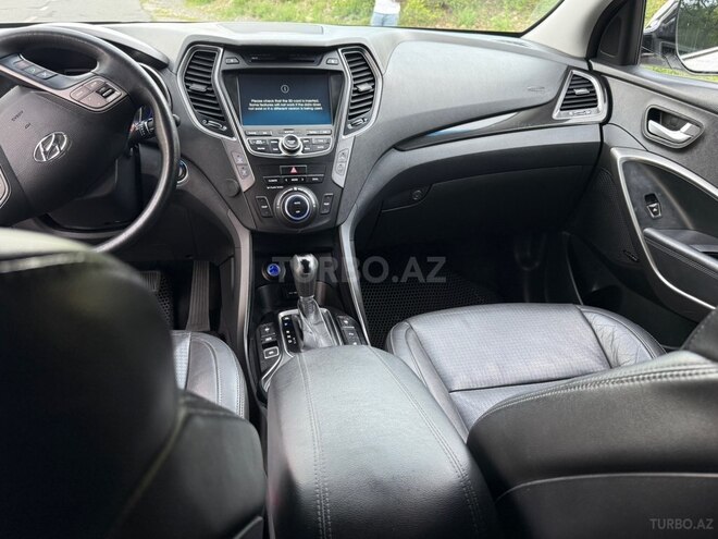 Hyundai Santa Fe-9