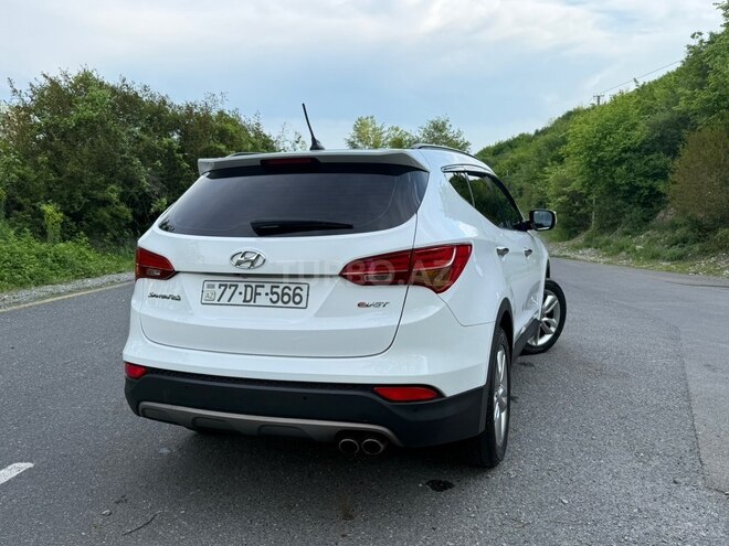 Hyundai Santa Fe-4