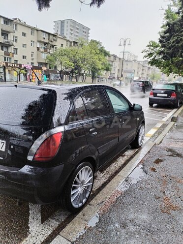 Kia Rio-7