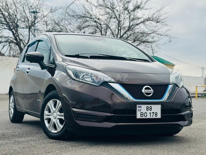 Nissan Note-1