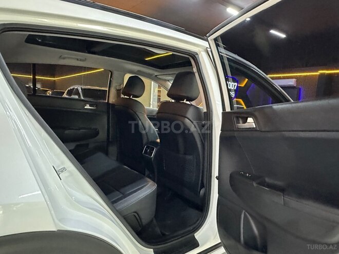 Kia Sportage-16