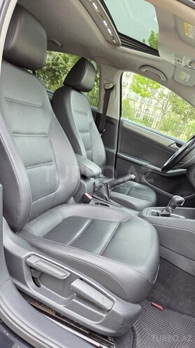 Volkswagen Jetta-18