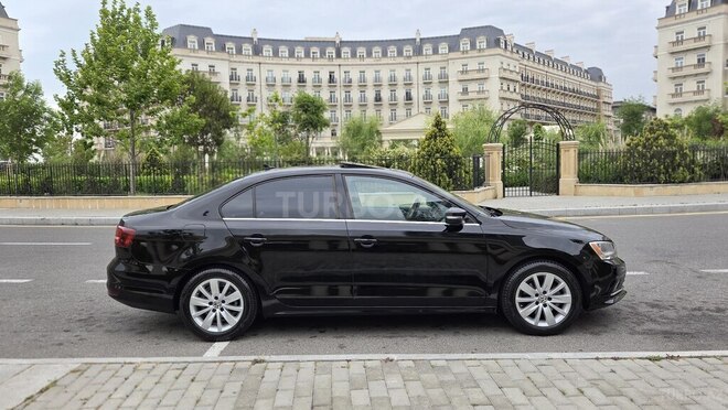 Volkswagen Jetta-6
