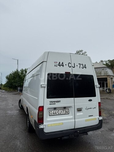 Ford Transit-2
