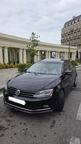 Volkswagen Jetta-4