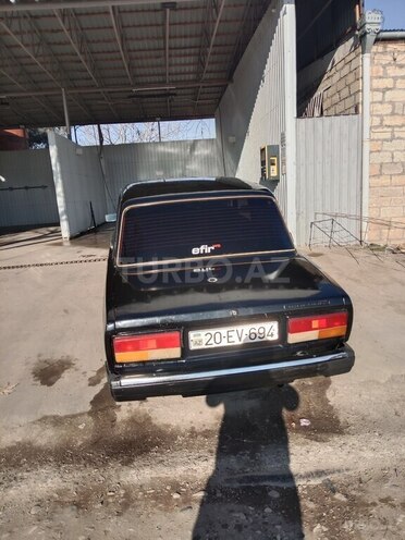 LADA (VAZ) 2107-2
