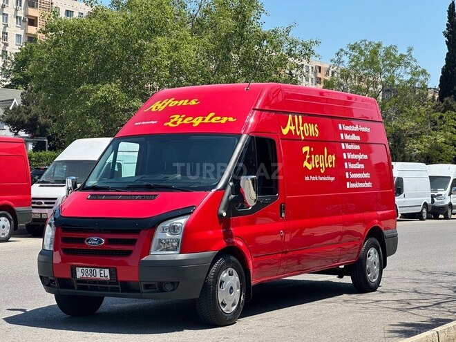 Ford Transit-5