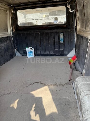 Ford Transit-6