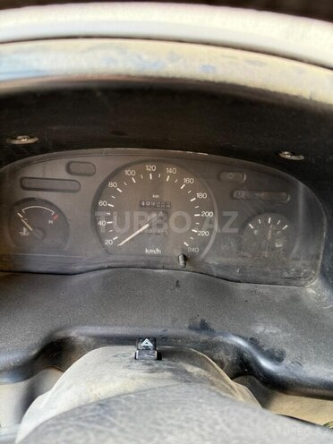 Ford Transit-4