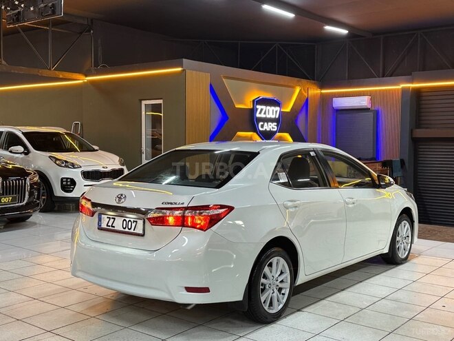 Toyota Corolla-8