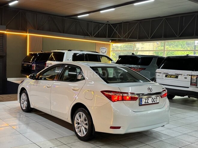 Toyota Corolla-7