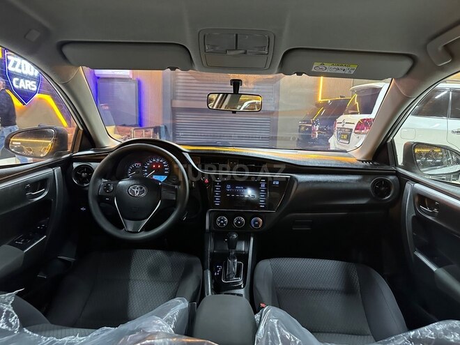 Toyota Corolla-19