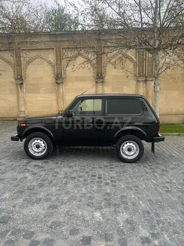 LADA (VAZ) Niva-4