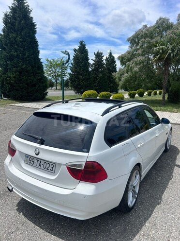 BMW 320-15