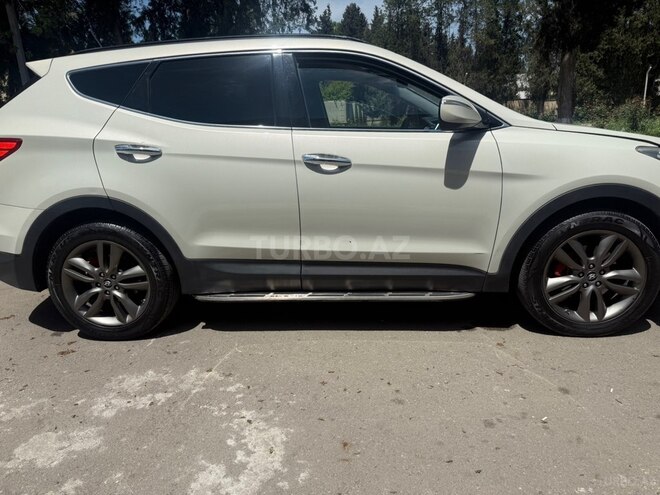 Hyundai Santa Fe-3