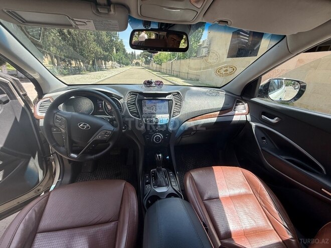 Hyundai Santa Fe-16