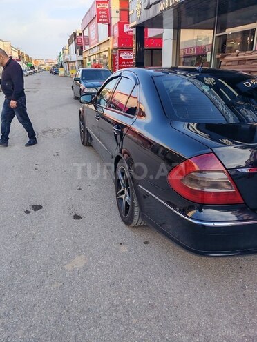 Mercedes E 220-7