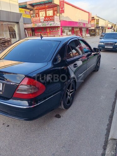 Mercedes E 220-8