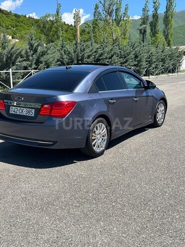Chevrolet Cruze-4