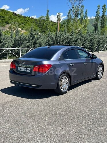 Chevrolet Cruze-6