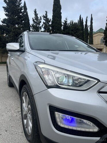 Hyundai Santa Fe-6