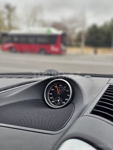 Porsche Cayenne S-2