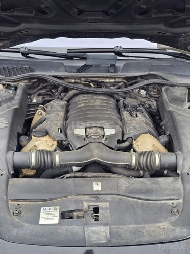 Porsche Cayenne S-7